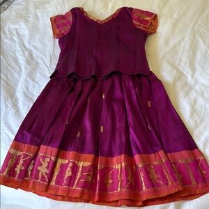Indian dress purple silk with gold and pink 2t 💜⭐️